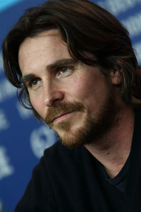 christian bale beard size.